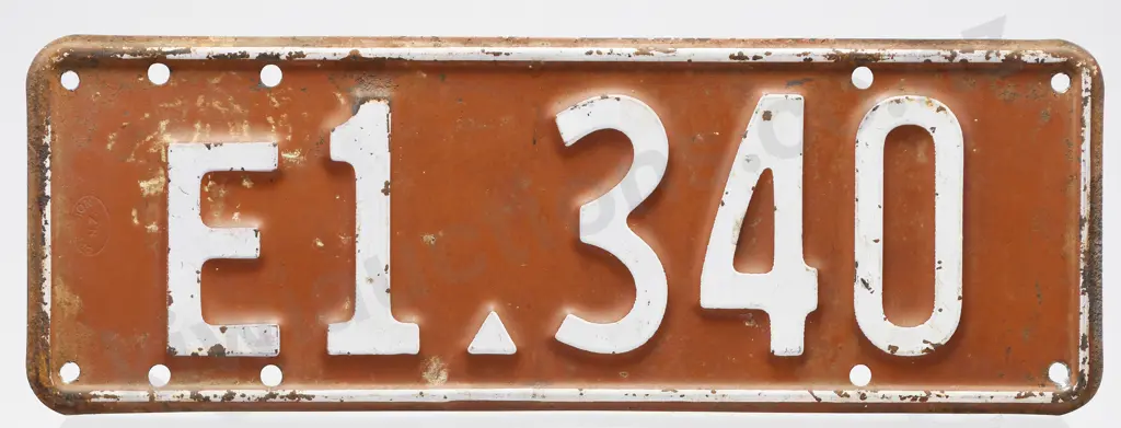 NZ NUMBER PLATE E1-340, 1940-1941 Image 1++