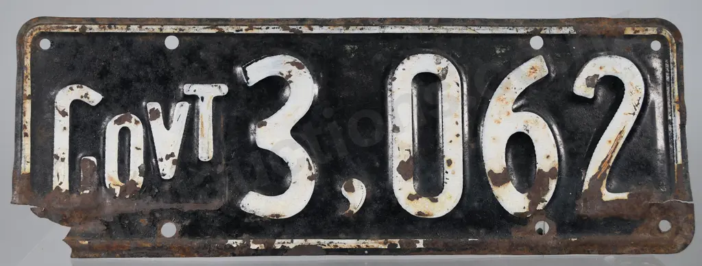NZ GOVERNMENT NUMBER PLATE GOVT3-062, 1951-1956 Image 1++