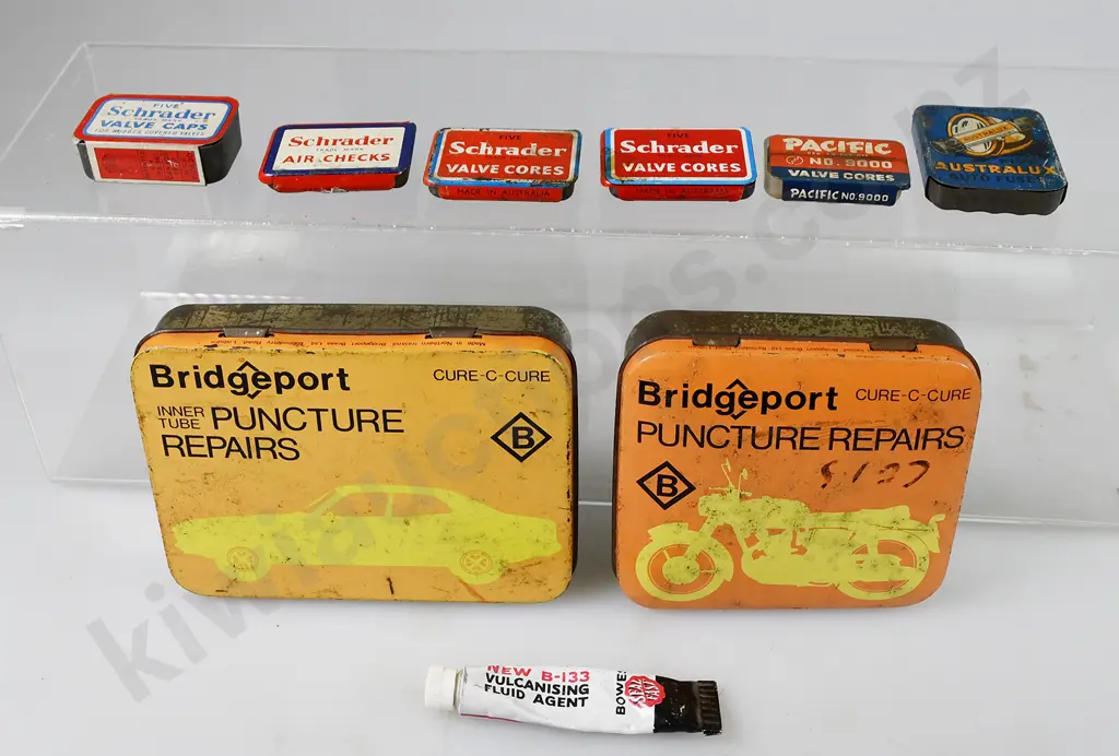 VINTAGE TYRE REPAIR KITS Image 1++