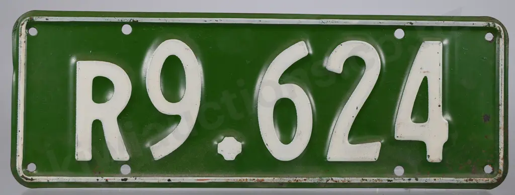 NZ TRAILER NUMBER PLATE R9-624, 1938-1939 Image 1++