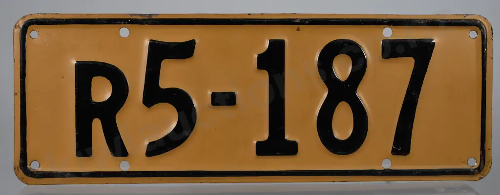 NZ TRAILER NUMBER PLATE R5-187, 1946-1951 Image 1++
