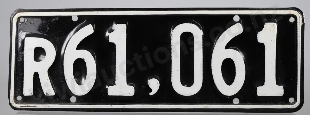 NZ TRAILER NUMBER PLATE R61-061, 1951-1956 Image 1++