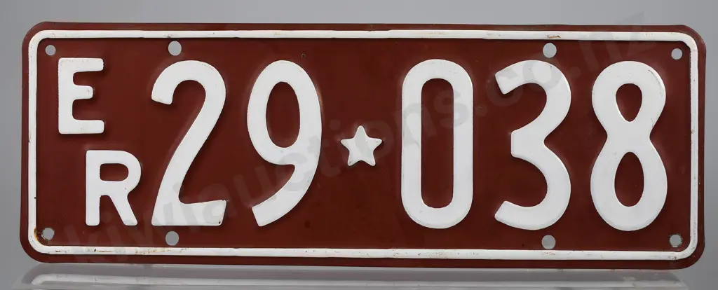 NZ EXEMPT TRAILER NUMBER PLATE ER29-038, 1956-1961 Image 1++