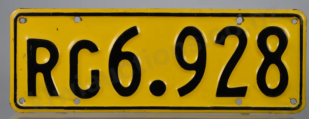 NZ TRAILER NUMBER PLATE RC6-928, 1961-1965 Image 1++