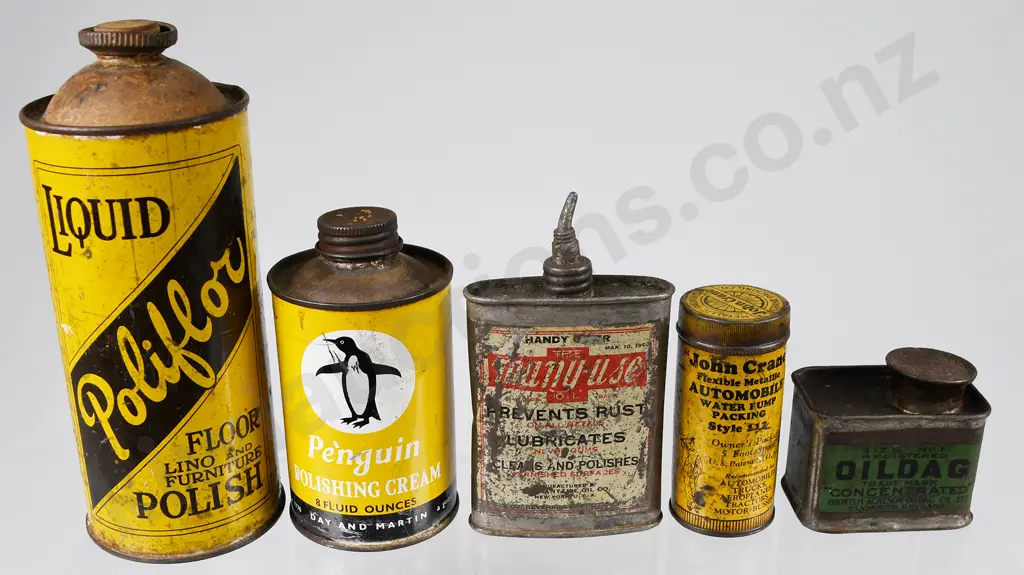 ASSORTED VINTAGE TINS Image 1++