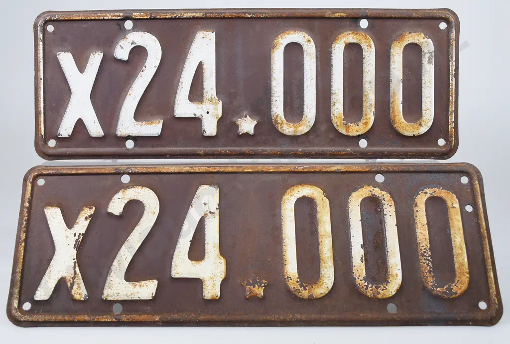 NZ PASSENGER OVERRUN NUMBER PLATES, X24-000, 1933-1934 Image 1++