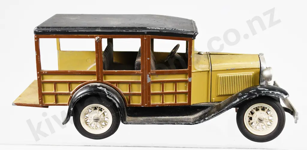 MODEL A TIN CAR Image 1++