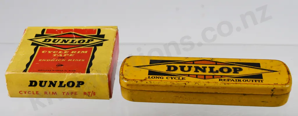 DUNLOP TYRE REPAIR TINS Image 1++
