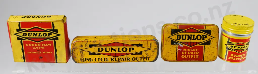 DUNLOP TYRE REPAIR TINS Image 1++