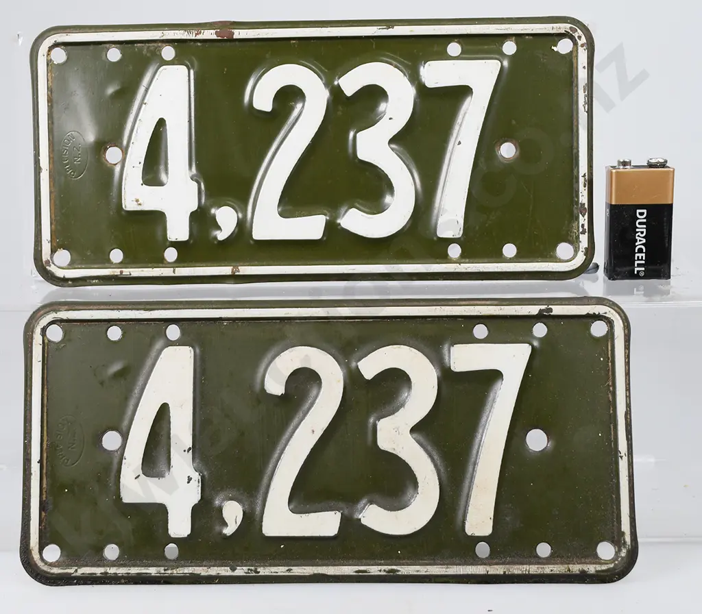 NZ MOTORCYCLE NUMBER PLATES, 4-237, 1935-1936 Image 1++