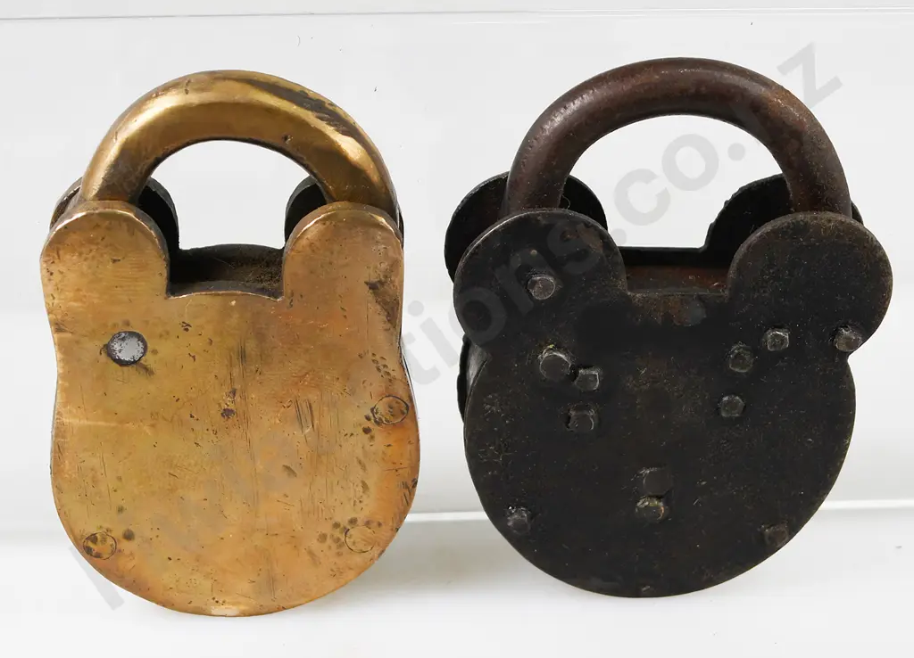 VINTAGE PADLOCKS Image 1++