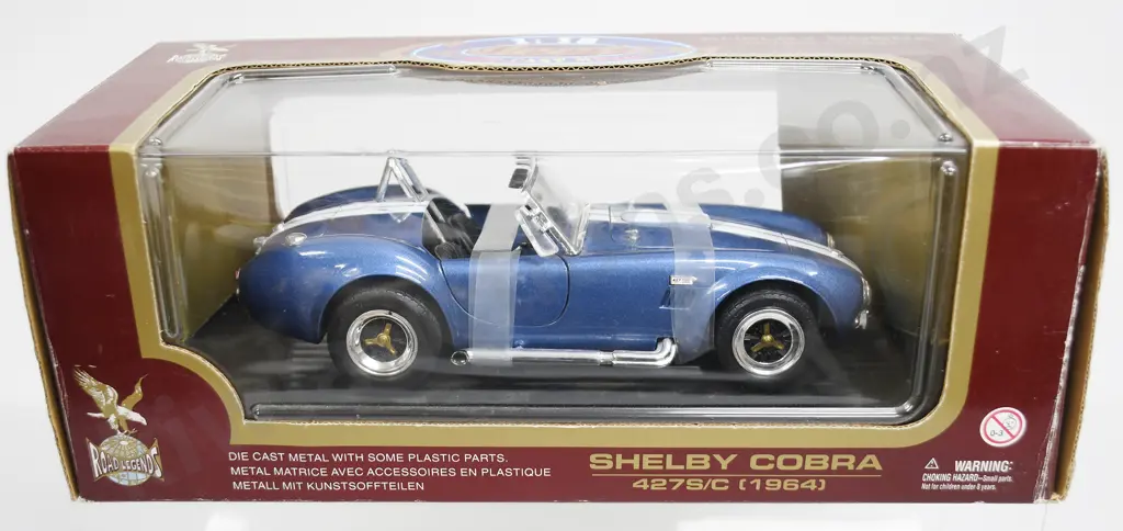 SHELBY COBRA  (1964) 1:18 DIE CAST BOXED MODEL CAR Image 1++