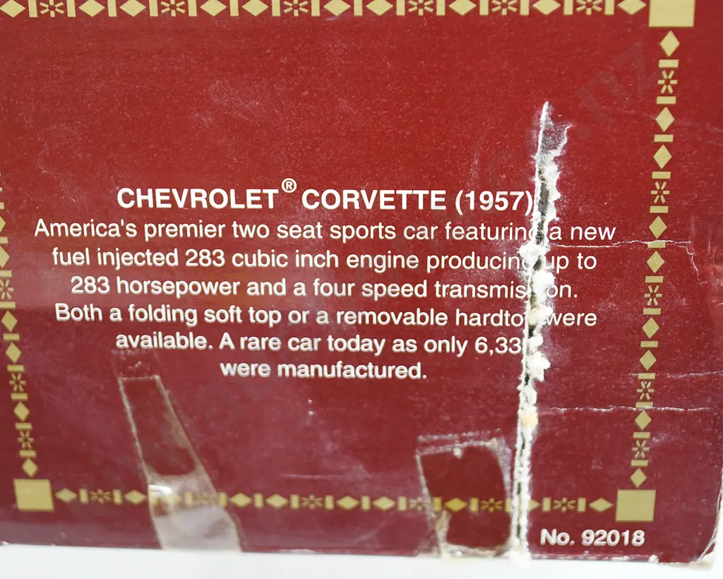 CHEVROLET CORVETTE (1957) 1:18 DIE CAST BOXED MODEL CAR Image 1++
