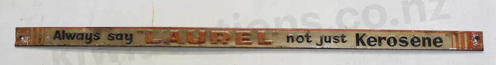 LAUREL KEROSENE ADVERTISING SIGN Image 1++