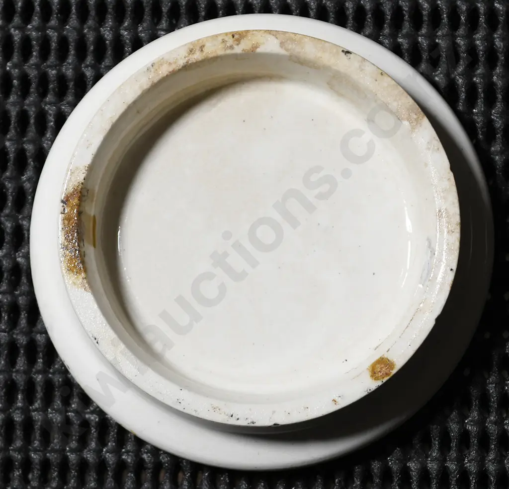 BENBOW LONDON ARECA NUT TOOTH PASTE POT LID Image 1++
