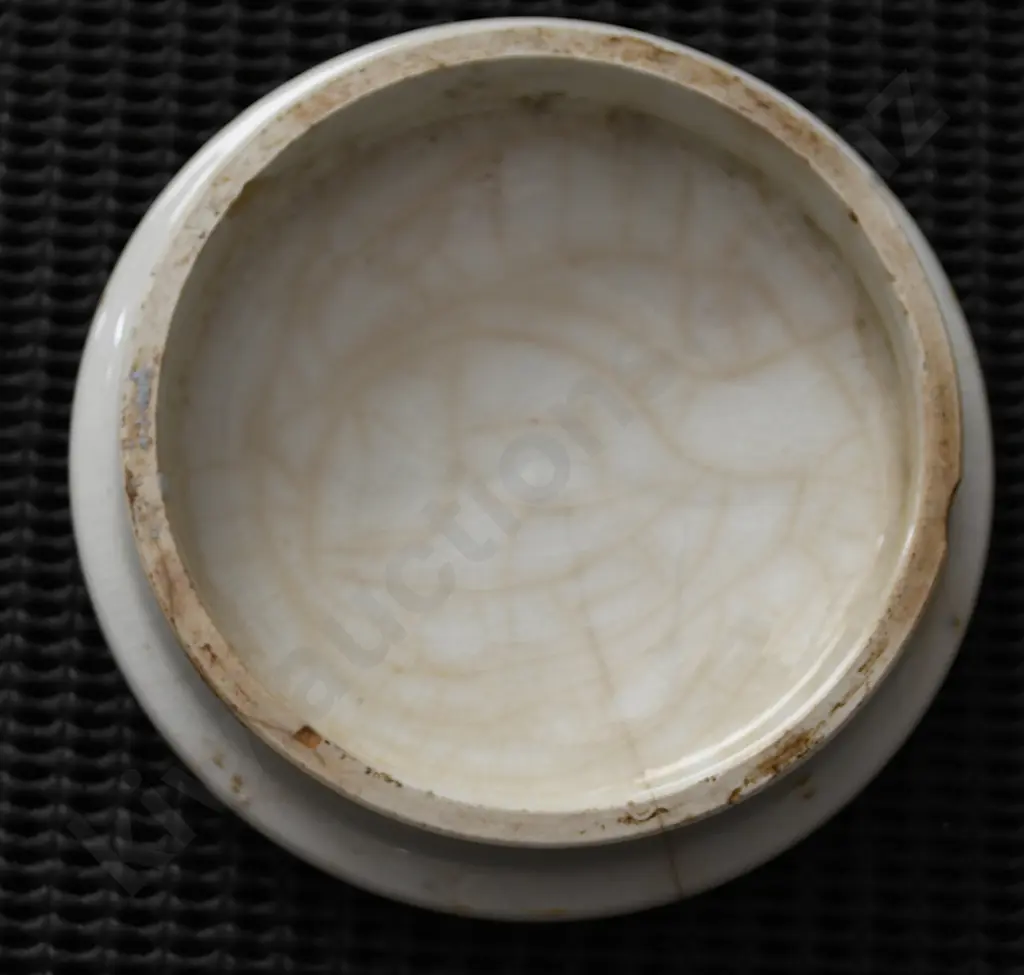 THREE POT LIDS Image 1++