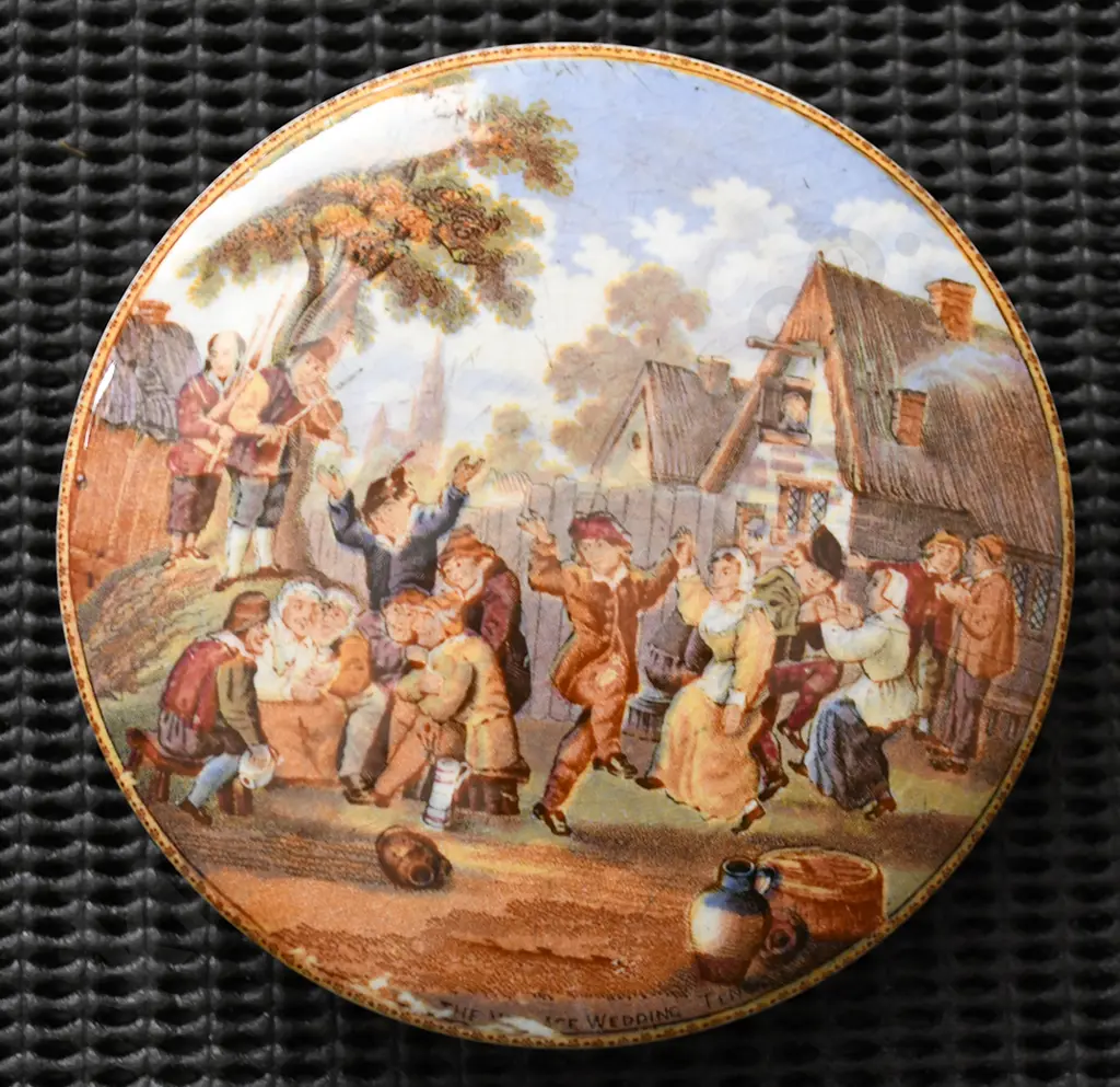 THREE POT LIDS Image 1++