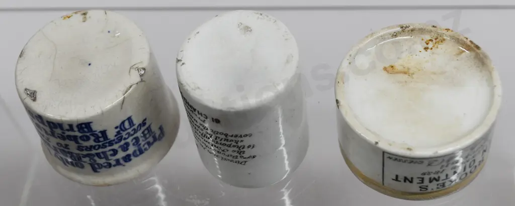OINTMENT POTS Image 1++