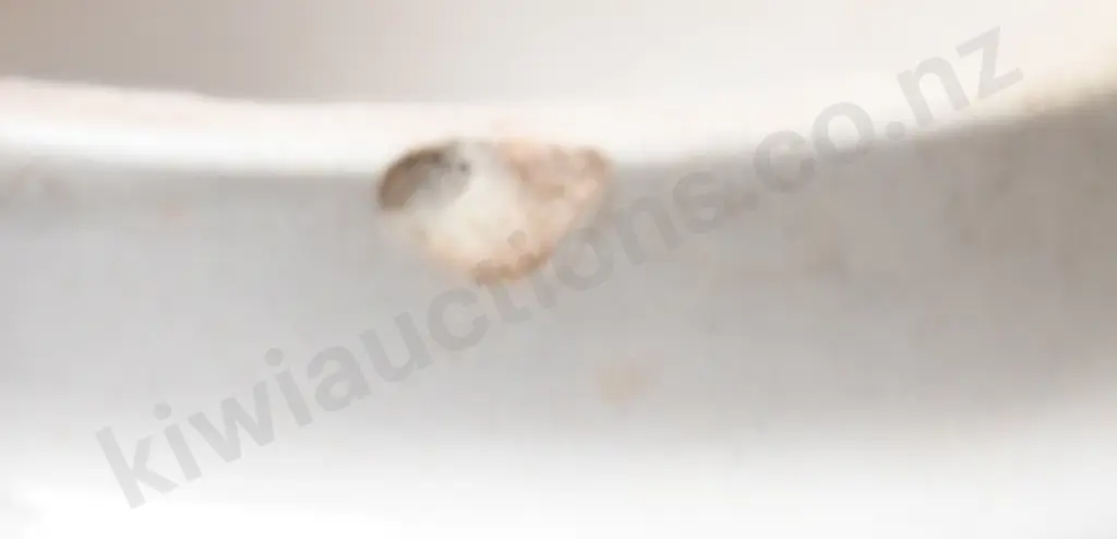 MINIATURE AND STANDARD GOSNELL CHERRY TOOTH PASTE POT LIDS Image 1++