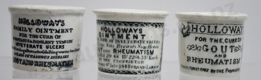 HOLLOWAYS OINTMENT POTS Image 1++
