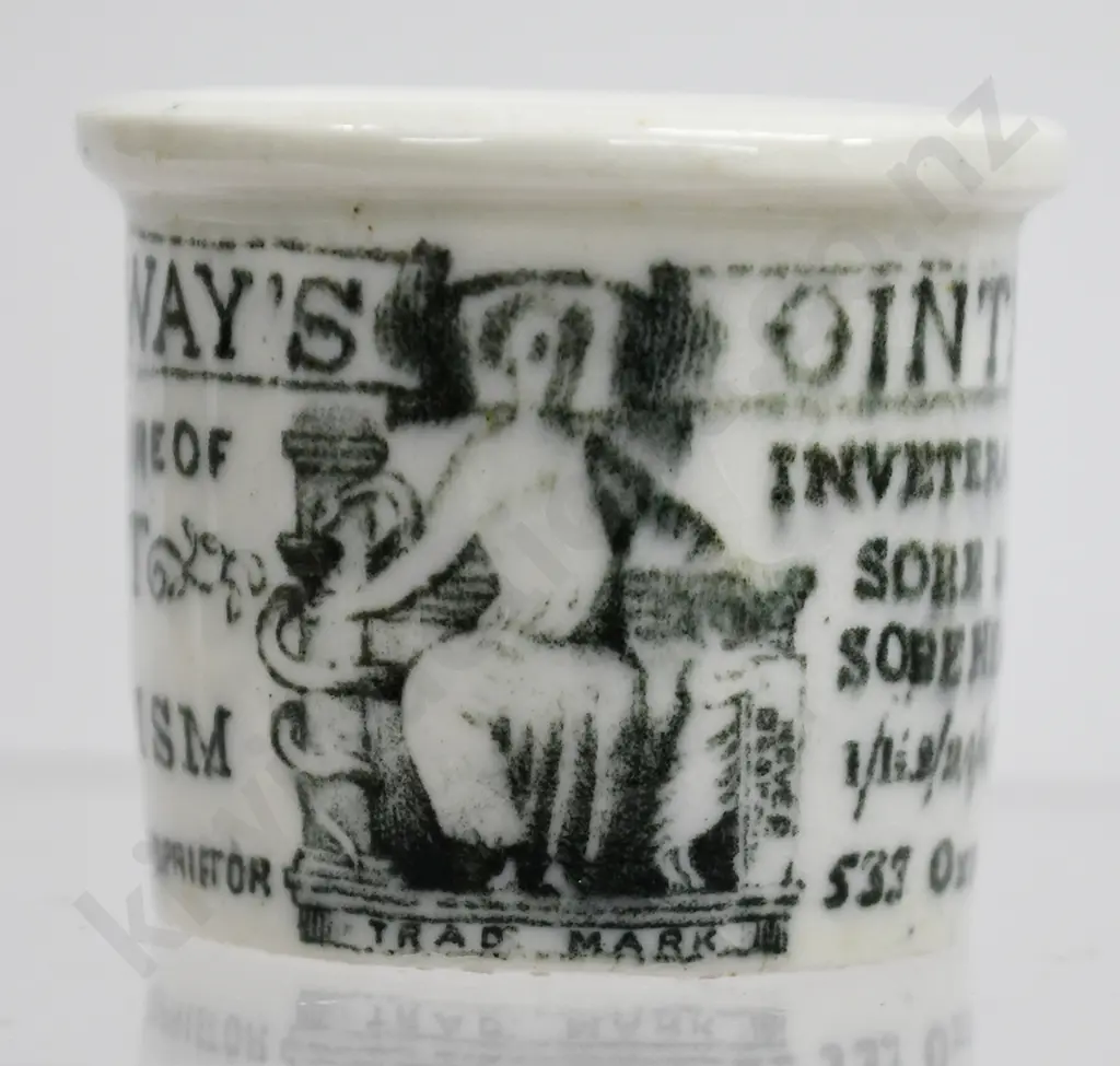 HOLLOWAYS OINTMENT POTS Image 1++