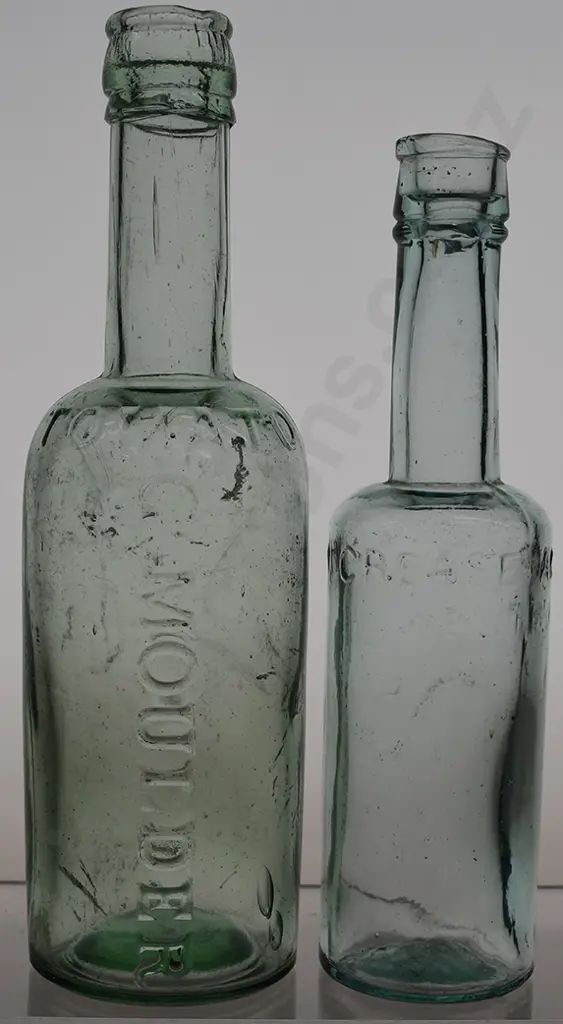 MOULDER & CREASE SAUCE BOTTLES Image 1++