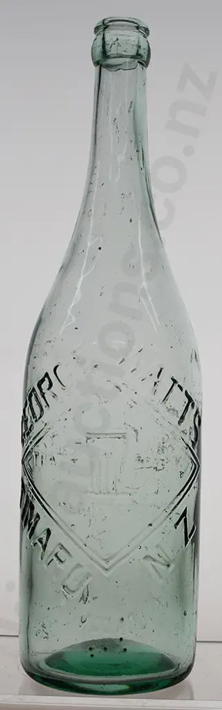 WATTS TIMARU 26oz CROWN TOP Image 1++