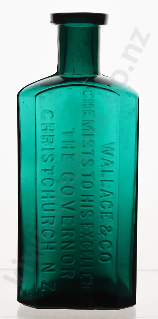 WALLACE CHRISTCHURCH CHEMIST EMERALD GREEN Image 1++