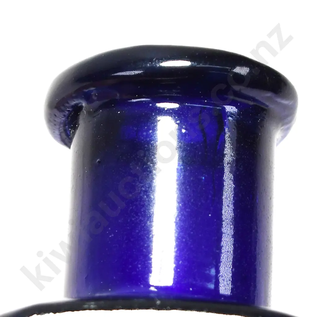 WOOLLAMS COBALT BLUE CHEMIST AUCKLAND Image 1++