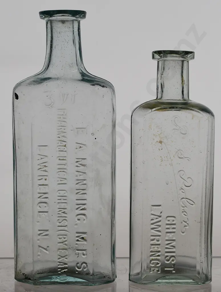 NEIL'S DISPENSARY (DUNEDIN), MANNING, POLSON LAWRENCE CHEMIST BOTTLES Image 1++