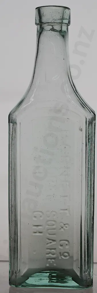 ASSORTED CHRISTCHURCH CHEMIST BOTTLES Image 1++