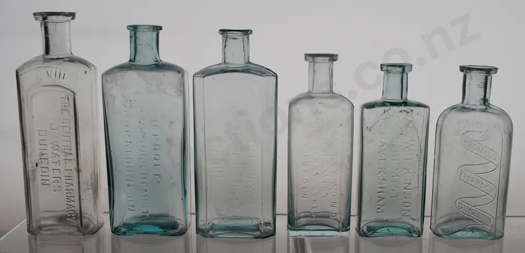 DUNEDIN CHEMIST BOTTLES Image 1++