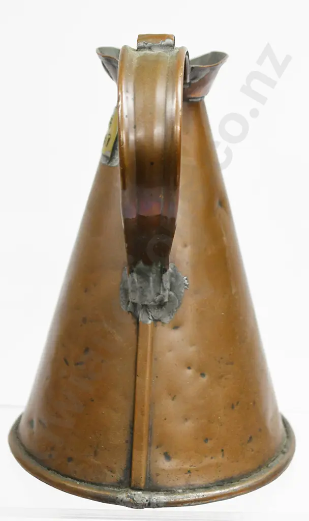 COPPER WEIGHTS AND MEASURES JUG, ONE PINT Image 1++