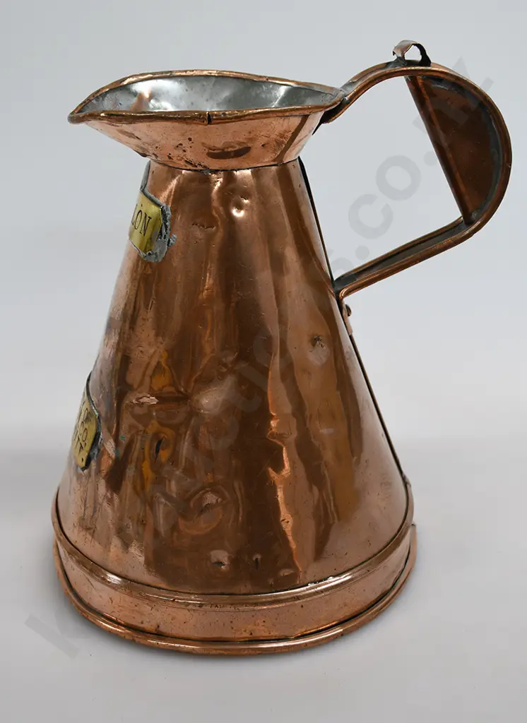 SHELL OIL CO 1/2 COPPER & BRASS GALLON OIL POURER Image 1++