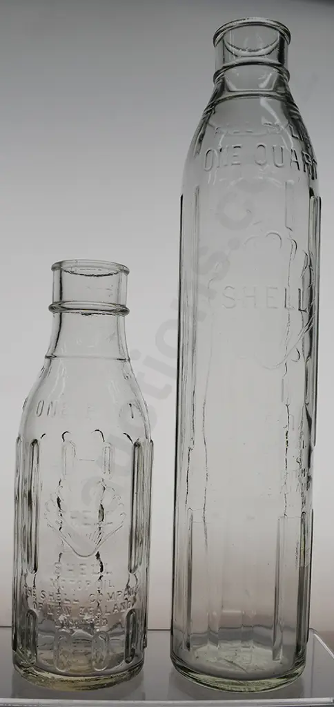 SHELL PINT AND QUART OIL BOTTLES Image 1++