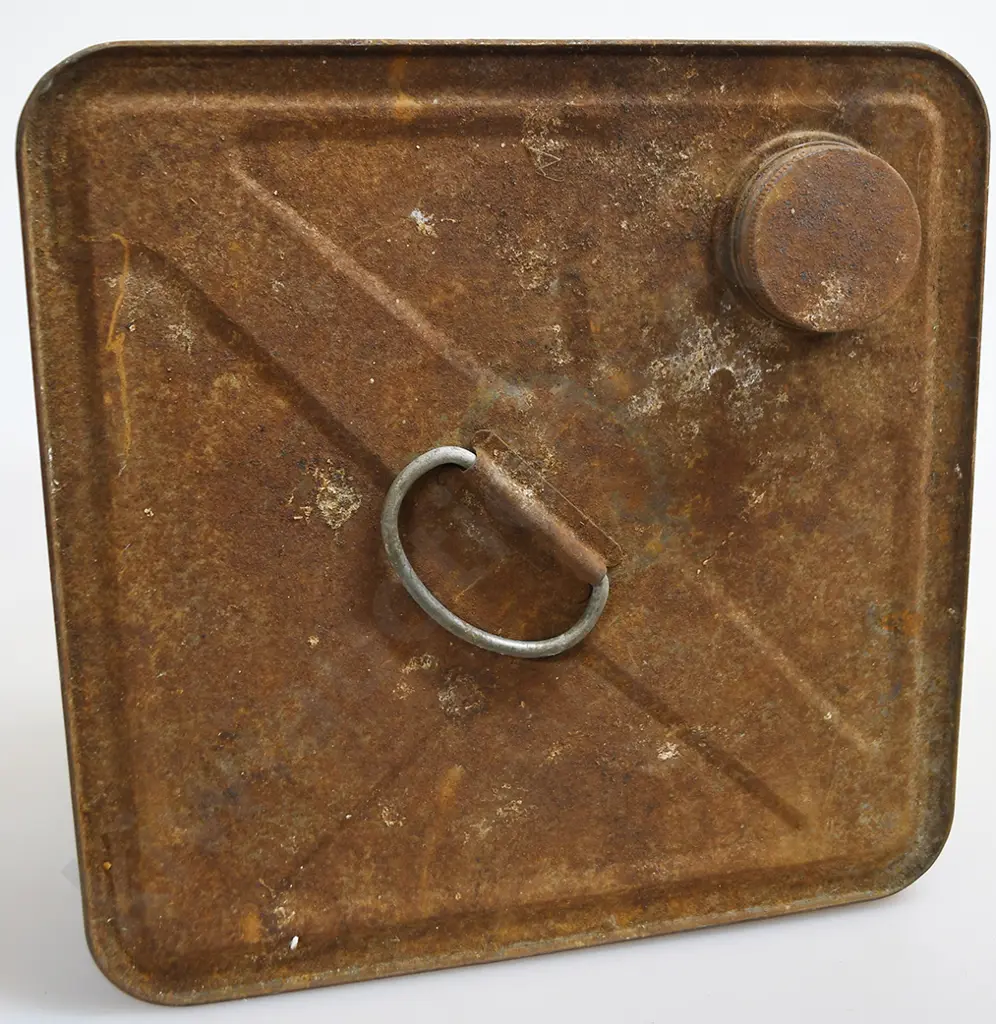 SHELL 4 GALLON OIL TIN Image 1++