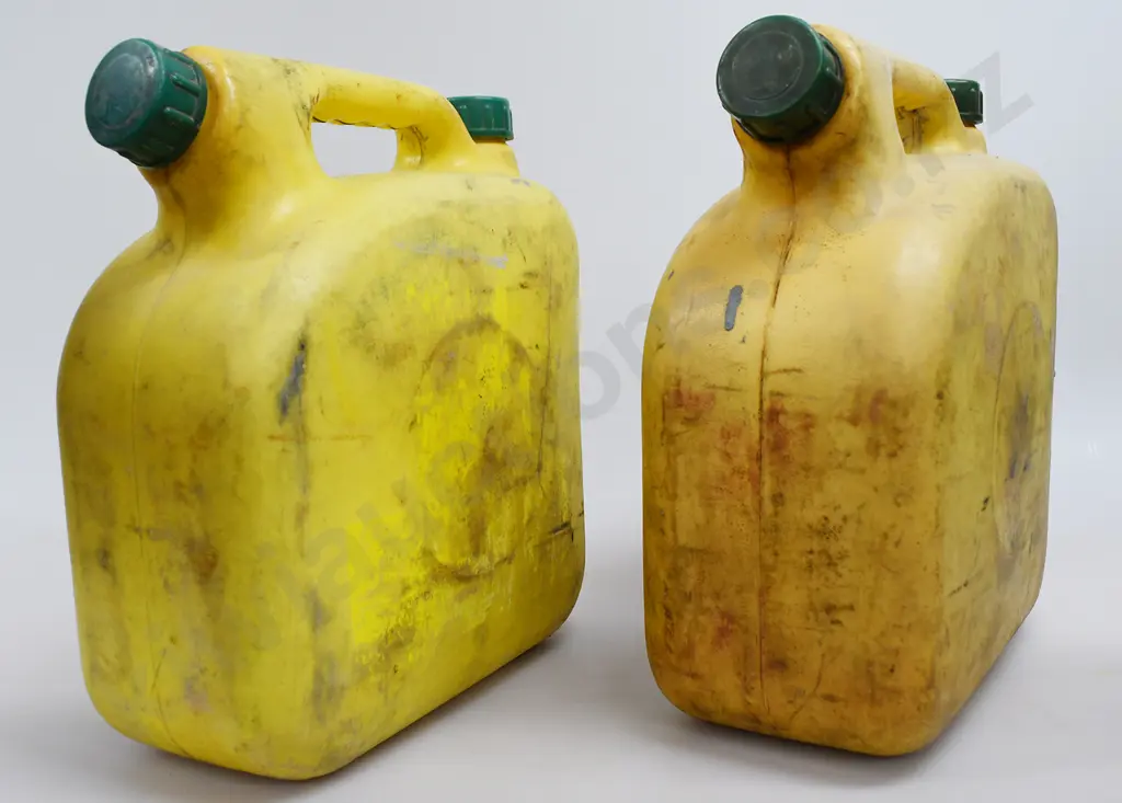 BP PETROL CONTAINERS Image 1++