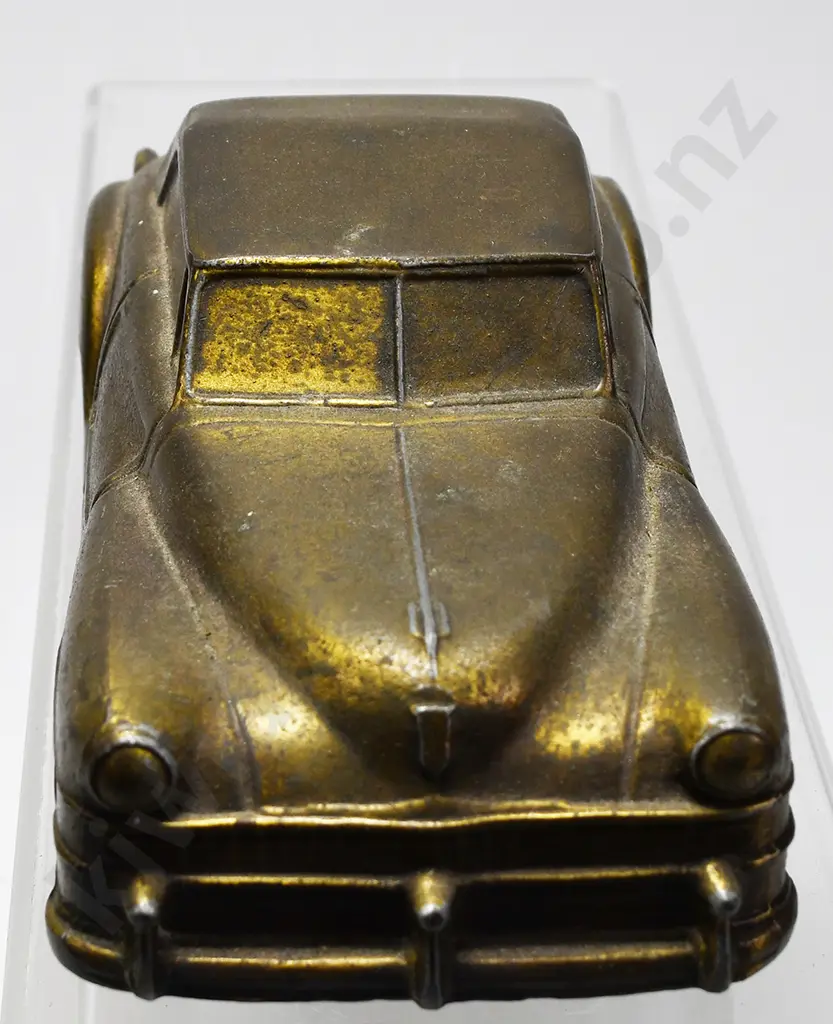 1974 BANTHRICO CHRYSLER CAR COIN BANK Image 1++