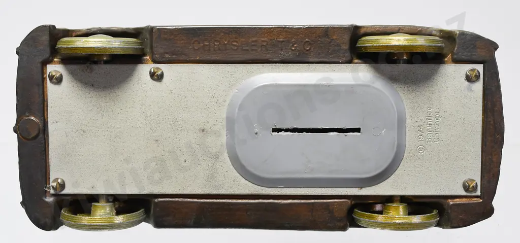 1974 BANTHRICO CHRYSLER CAR COIN BANK Image 1++