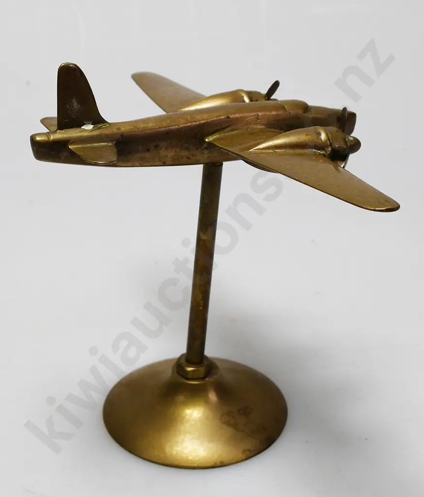 BRASS MODEL AIRPLANE ON STAND Image 1++