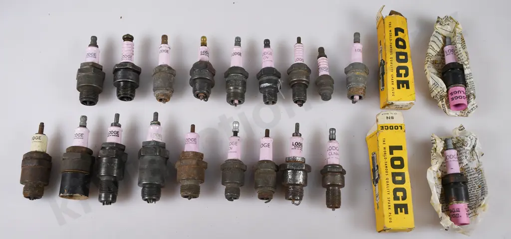 LODGE, 1920's-1950's BRANDED SPARK PLUGS Image 1++