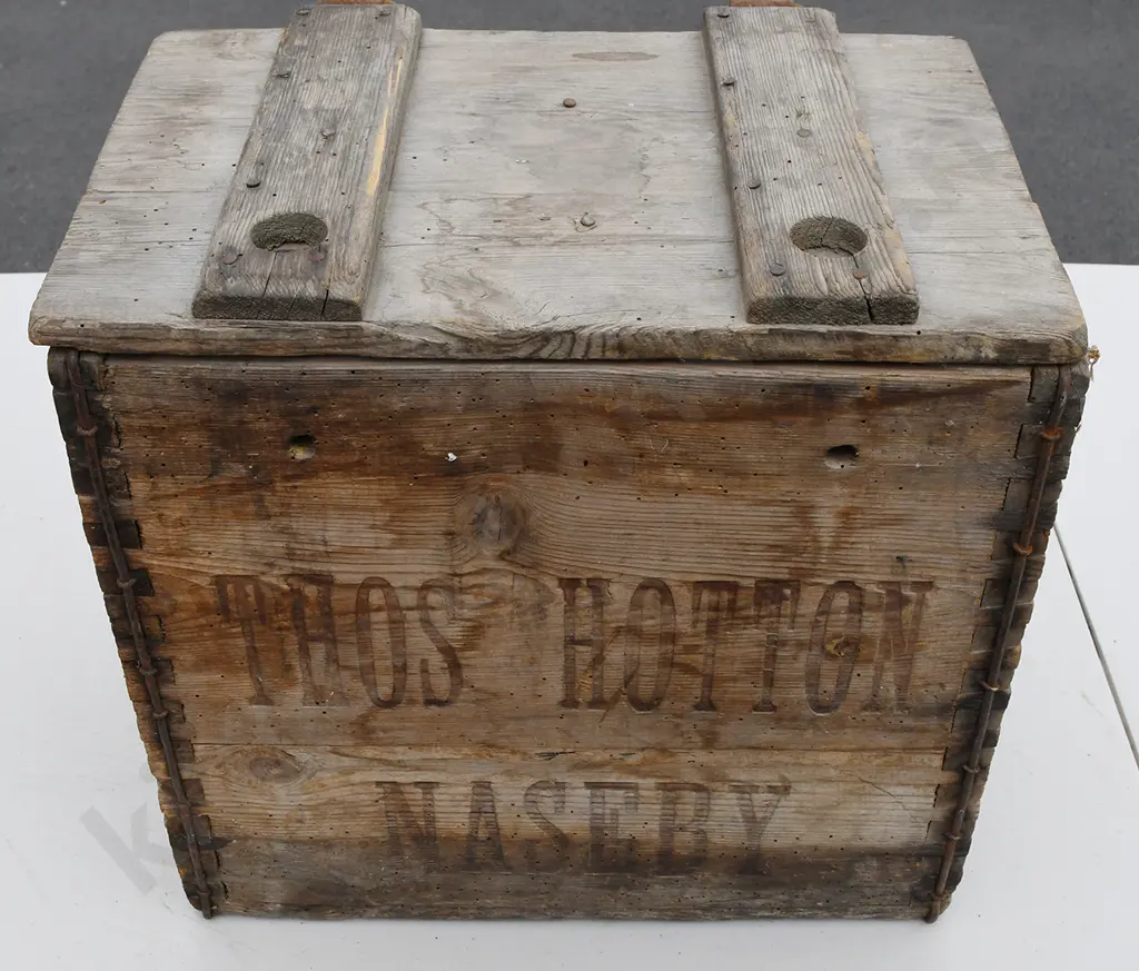 HOTTON NASEBY SODA SYPHON CRATE AND CROWN TOPS Image 1++