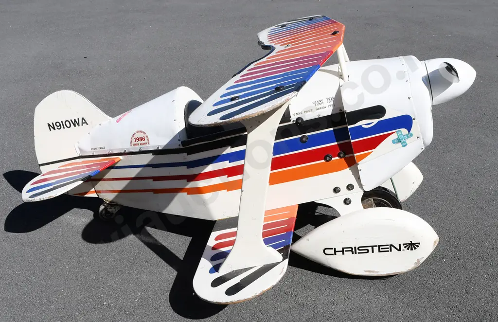 PEDAL PLANE Image 1++