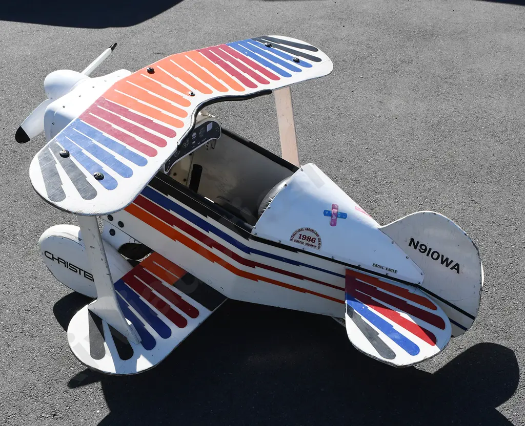 PEDAL PLANE Image 1++