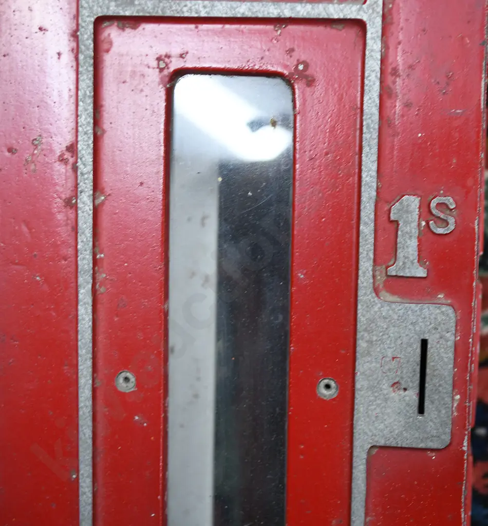 NZ MADE CIGARETTE DISPENSER Image 1++