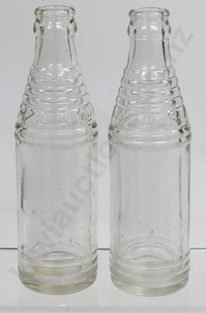 LANES DUNEDIN SOFT DRINK PLASTIC SIGNS Image 1++