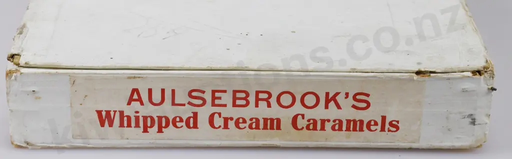 AULSEBROOK'S WHIPPED CREAM CARAMELS SHOP COUNTER BOX Image 1++