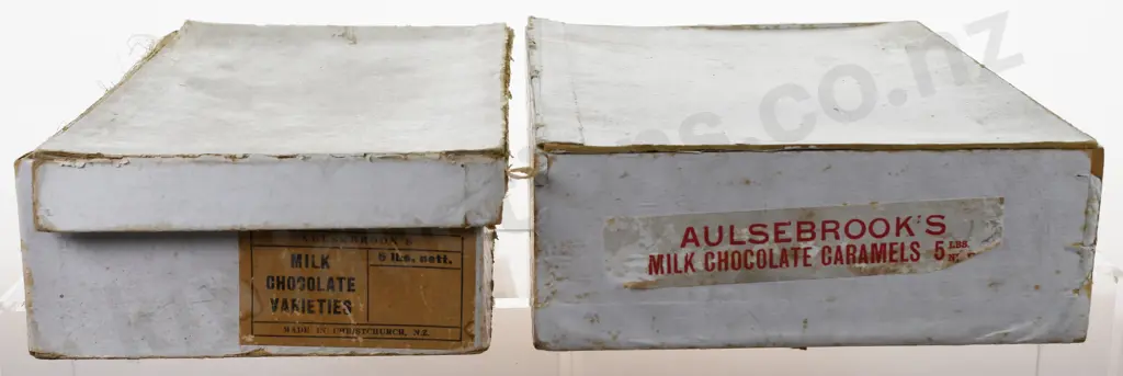 AULSEBROOK'S SHOP COUNTER DISPLAY BOXES Image 1++