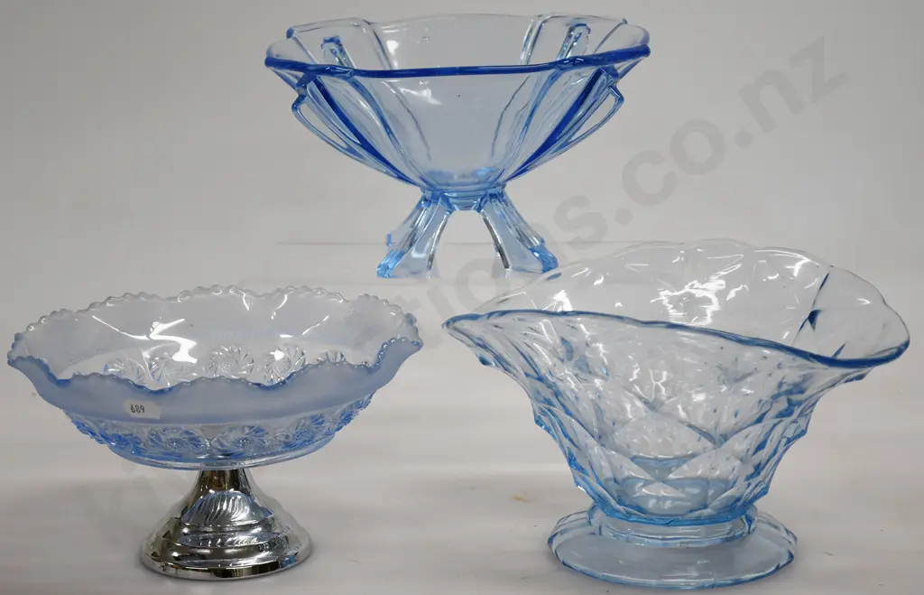 DEPRESSION GLASS PIECES IN PALE BLUE Image 1++