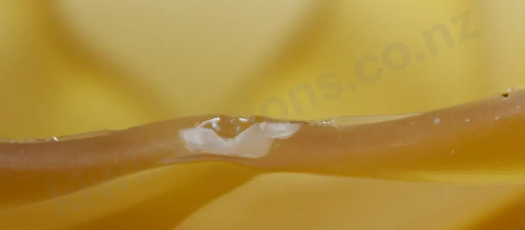 GROUP OF AMBER DEPRESSION GLASS VASES Image 1++